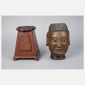 Geschnitztes Kopfstück