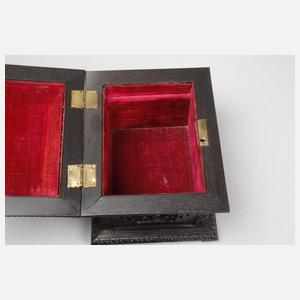 Geschnitzte Schatulle