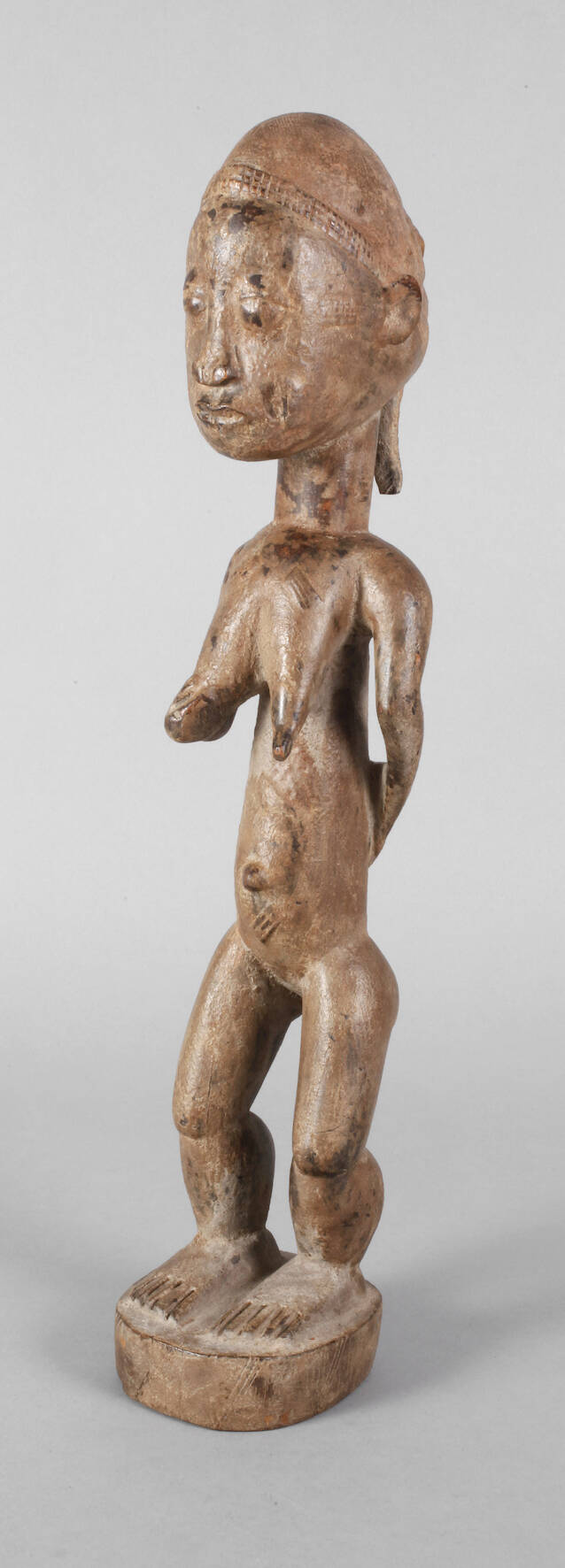 Figürliche Schnitzerei