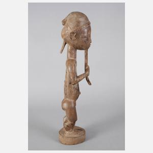 Figürliche Schnitzerei