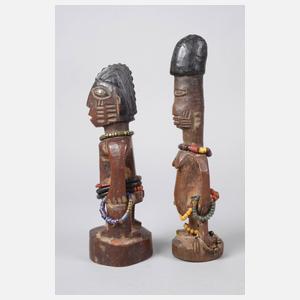 Zwei Ibeji Figuren