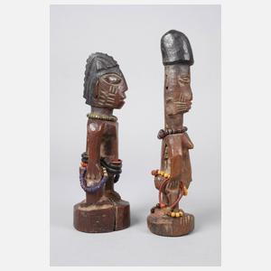 Zwei Ibeji Figuren