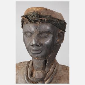 Figürliche Schnitzerei