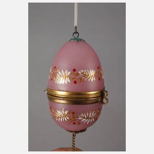 Russland Osterei mit Nähzeug