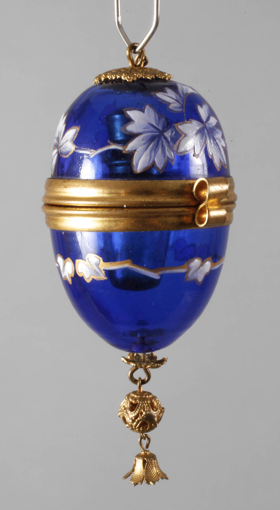 Russland Osterei mit Parfumflakon