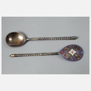 Fünf Mokkalöffel Russland