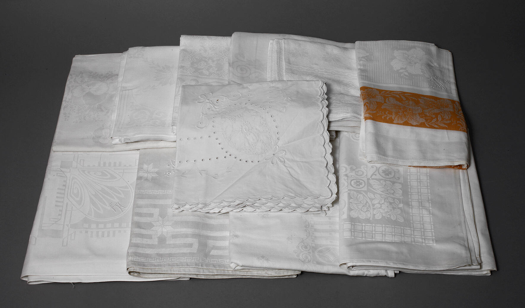 Konvolut Tafeltücher