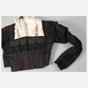 Trachtenhut und Mieder