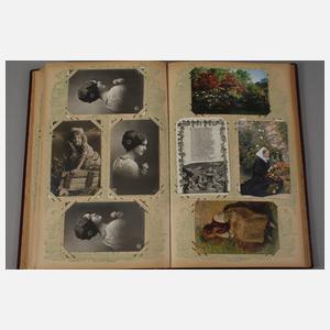 Zwei Postkartenalben