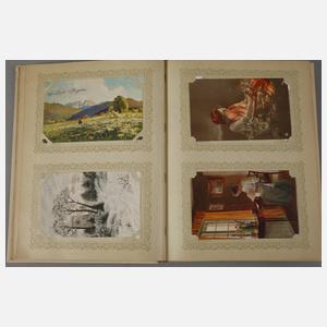 Zwei Postkartenalben
