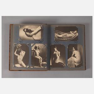 Erotisches Postkartenalbum