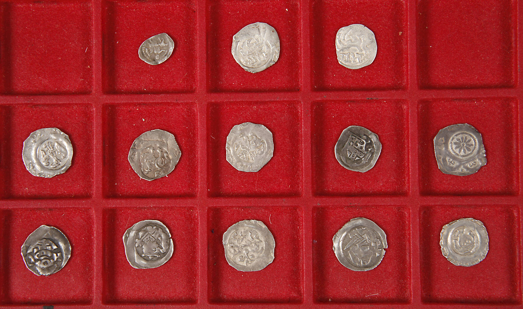 Konvolut Dünnpfennige der Brakteatenzeit