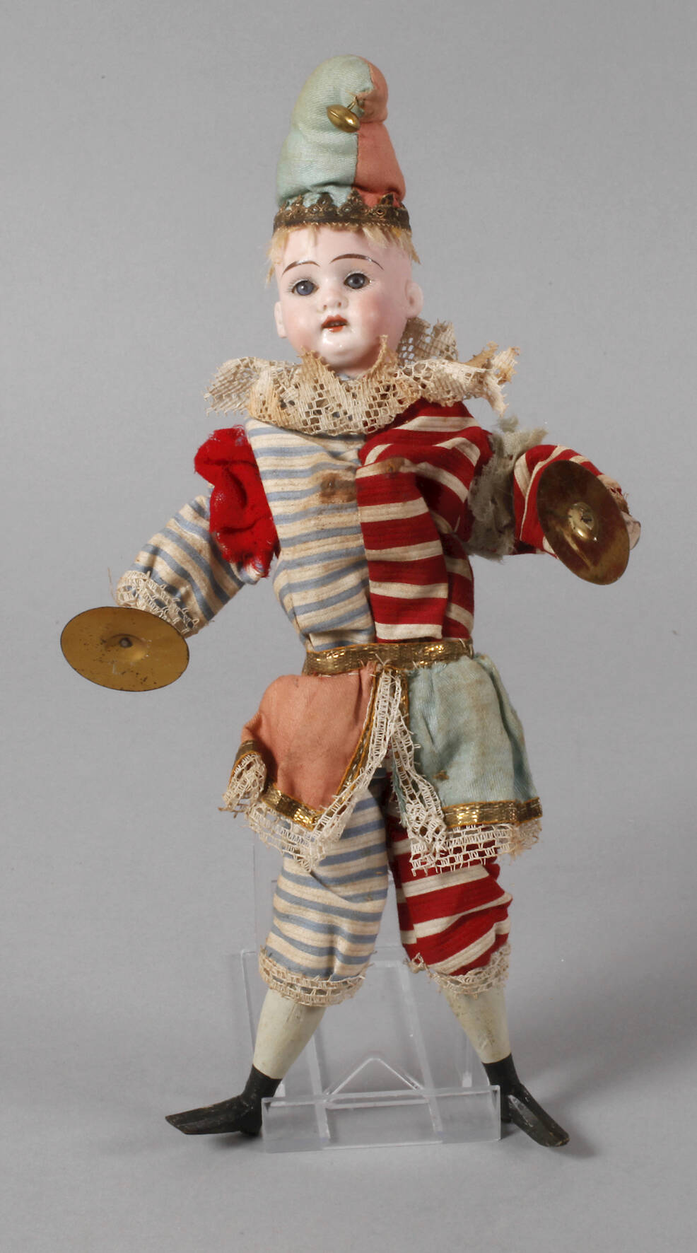 Porzellankopfpuppe als Halbautomat