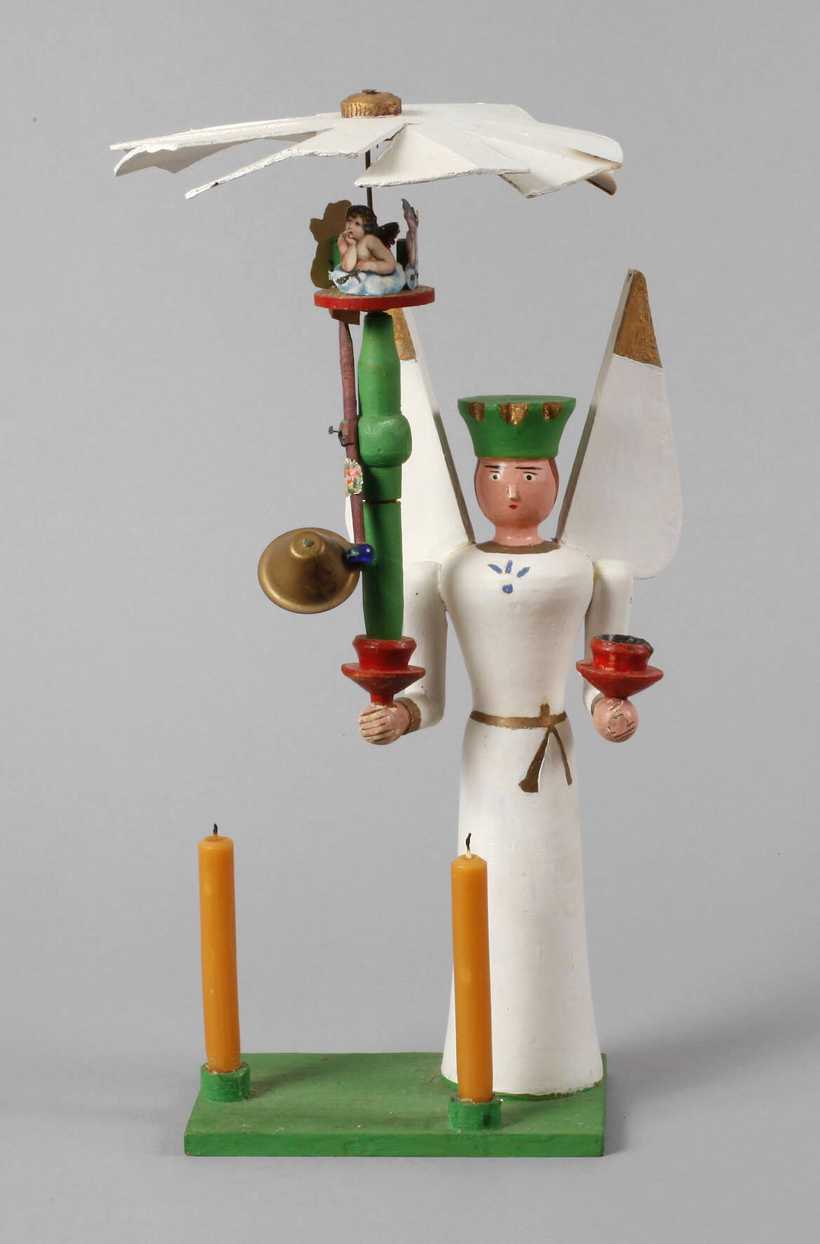 Lichterengel mit Glockenspiel