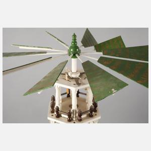 Globensteiner Pyramide mit Grulich Figuren