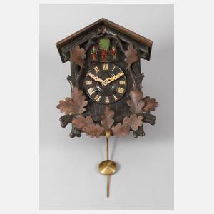 Kuckucksuhr mit Automat