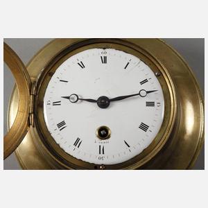 Klassizistische Wanduhr