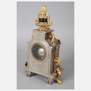 Kaminuhr Historismus