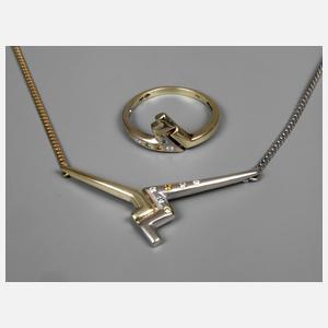 Ring und Collier mit Farbbrillanten