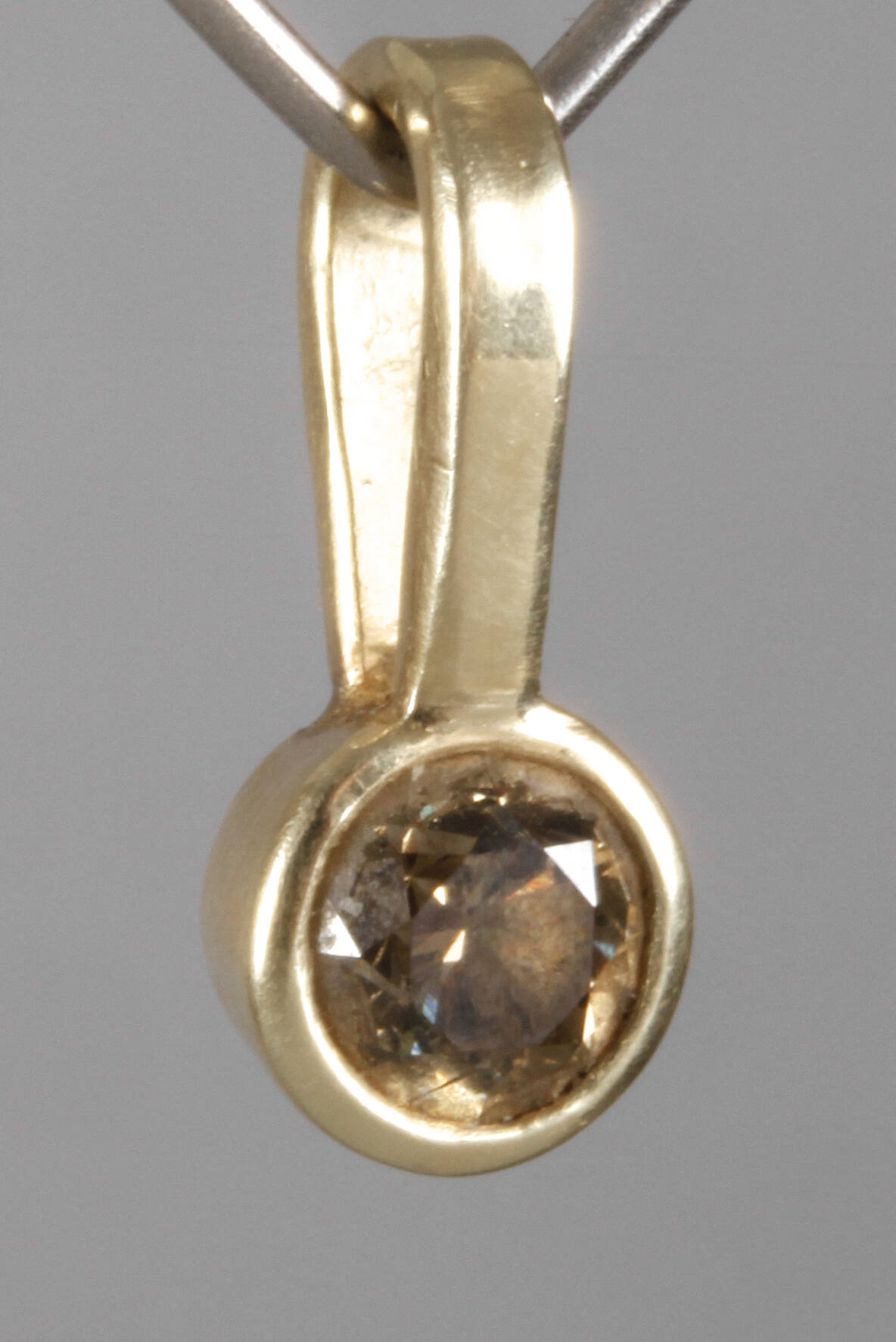 Anhänger mit Brillant von ca. 1 ct