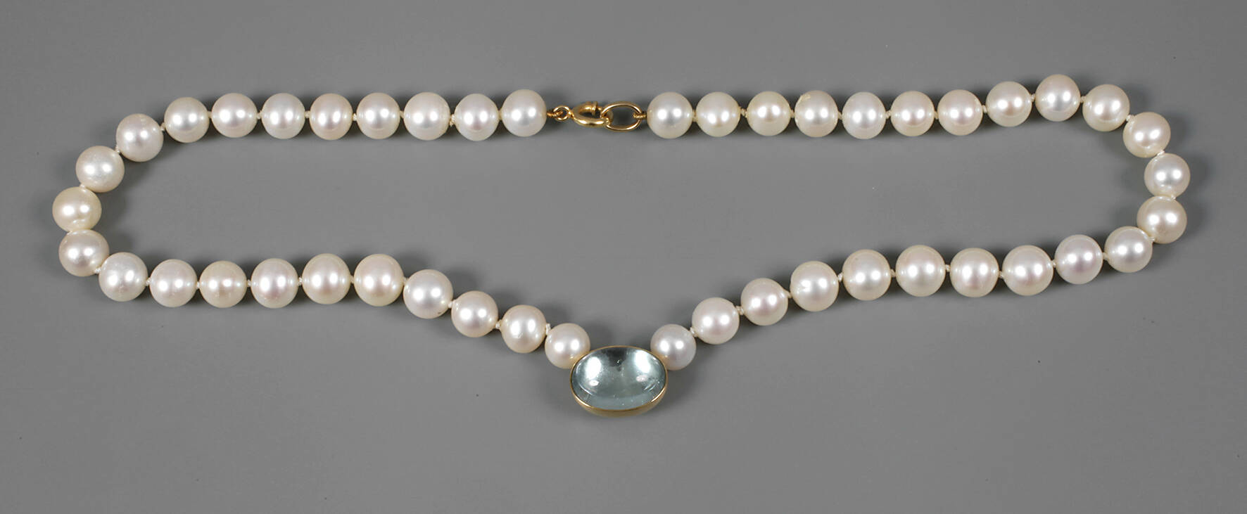 Perlencollier mit Aquamarin