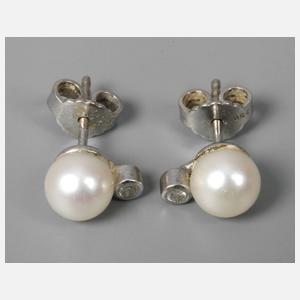 Paar Ohrstecker mit Brillanten und Perlen