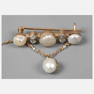 Brosche mit Perlen und Diamanten