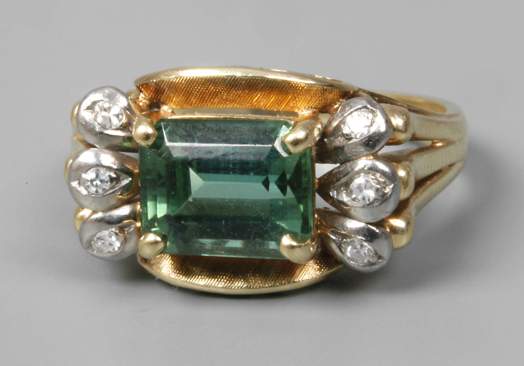 Damenring mit Turmalin