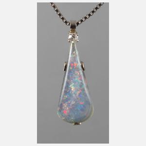 Anhänger mit Edelopal