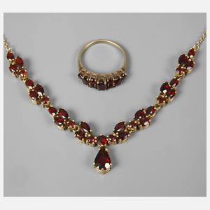 Zwei Teile Granatschmuck