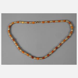 Kette mit Bernsteinoliven