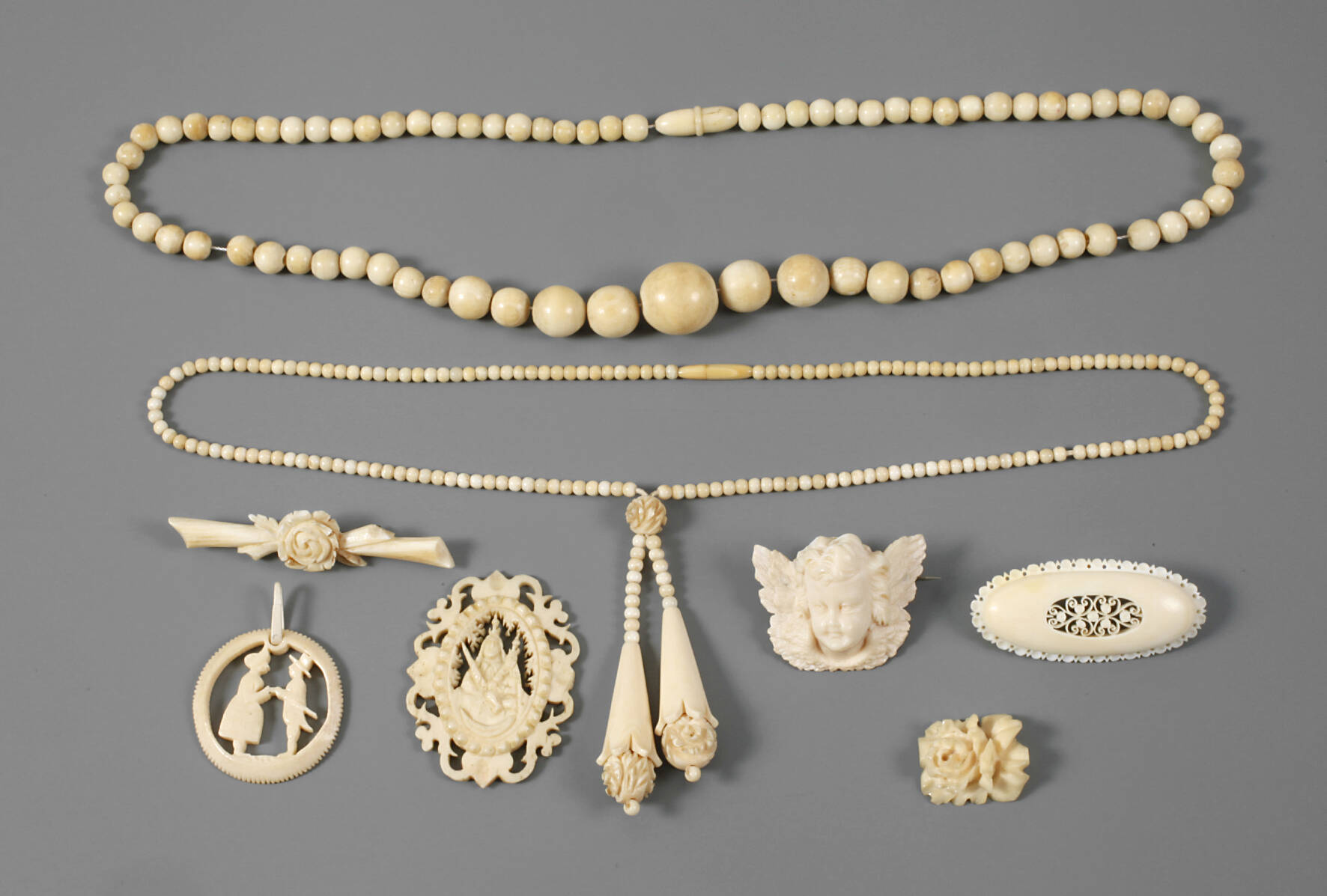 Konvolut Beinschmuck