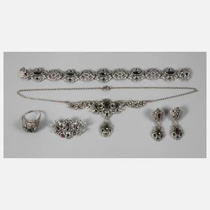 Schmuckset mit Granaten