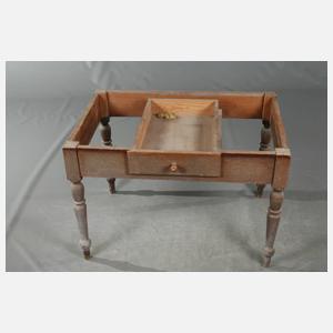 Bäuerlicher Arbeitstisch