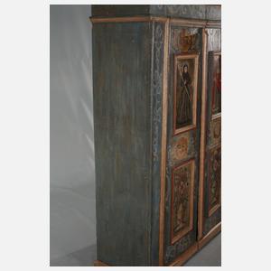 Bemalter Bauernschrank