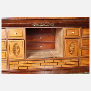 Feiner Schreibschrank