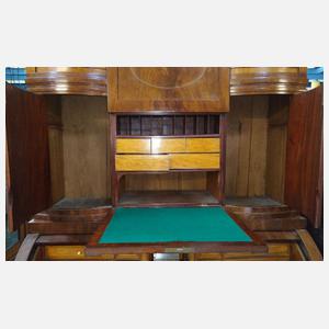 Feiner Schreibschrank