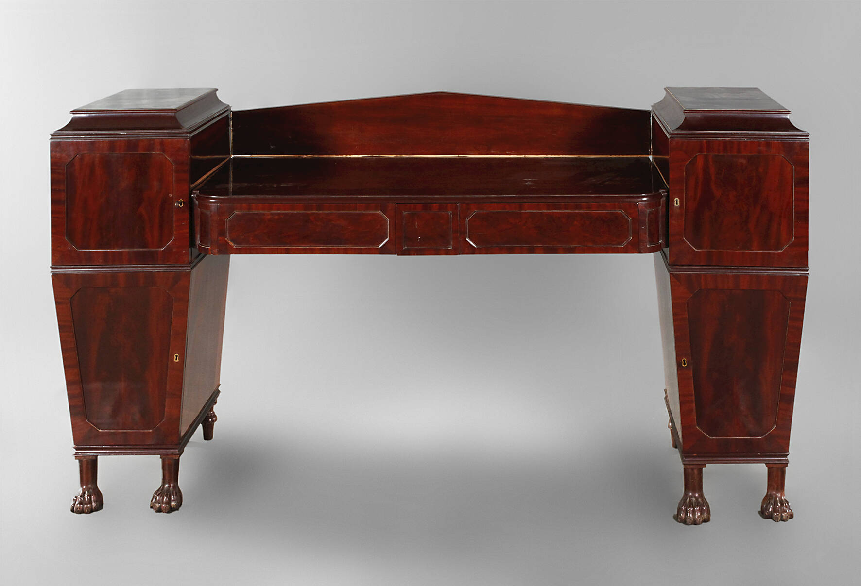 Seltenes Schreibmöbel