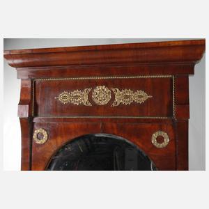 Feiner Pfeilerspiegel