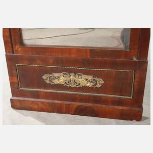 Feiner Pfeilerspiegel