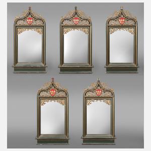 Fünf Spiegel Neogotik