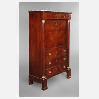 Kleiner Biedermeier-Sekretär111