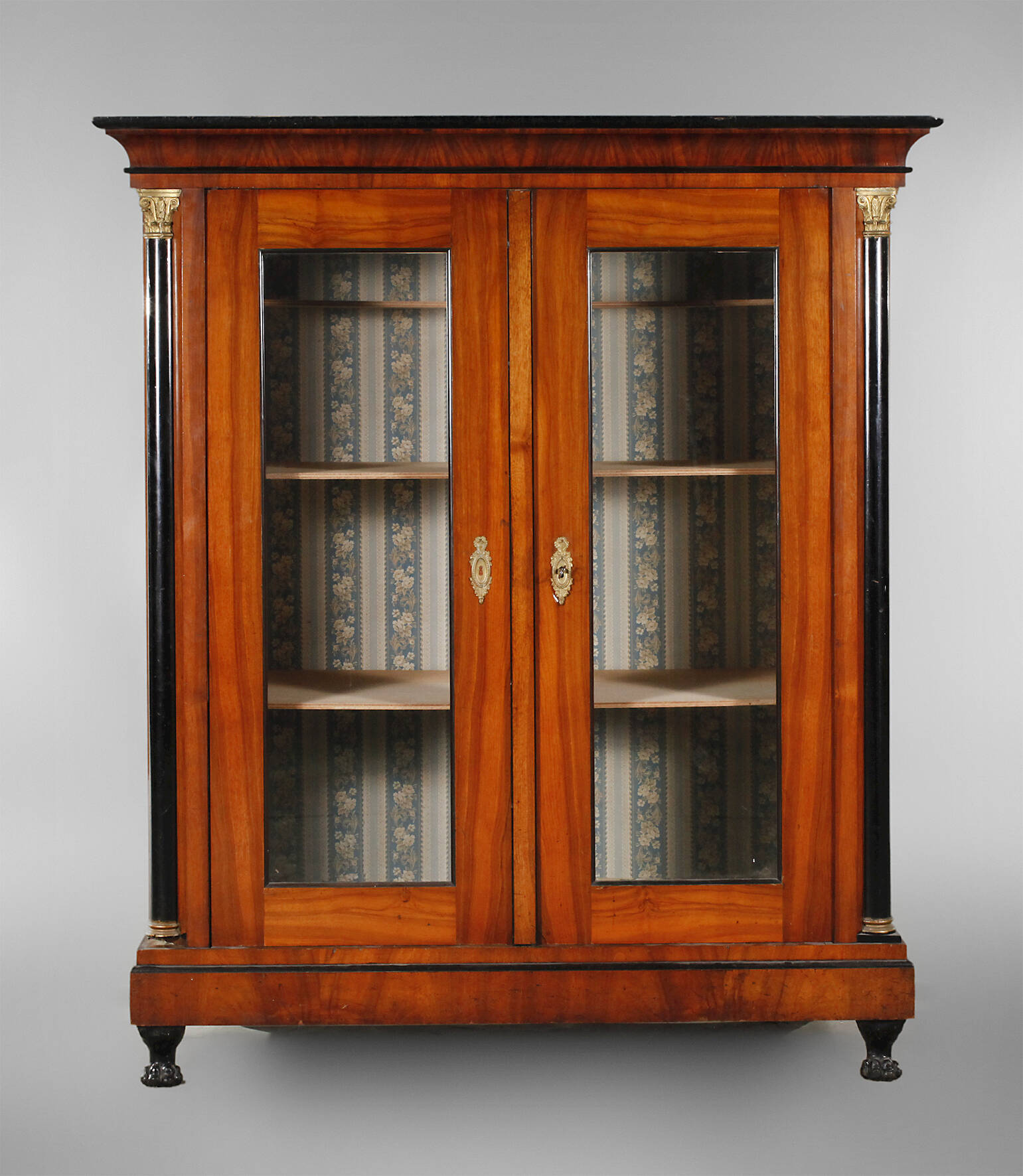 Biedermeier-Glasschrank