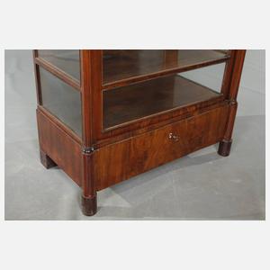 Biedermeier-Vitrine
