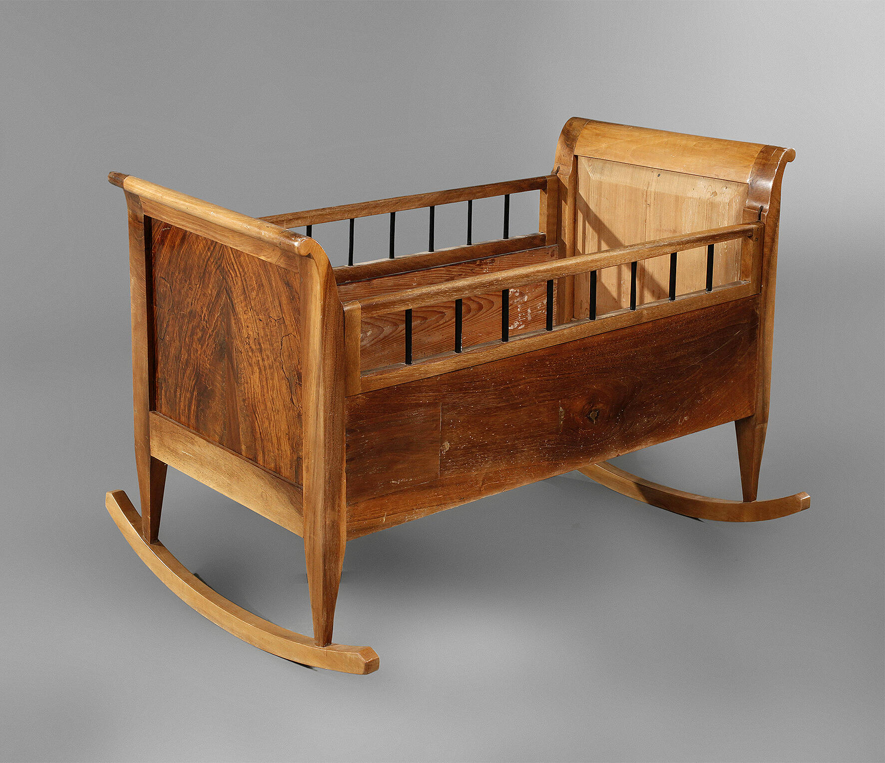Kinderwiege Biedermeier