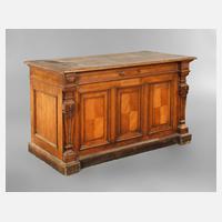 Ladentheke Historismus111