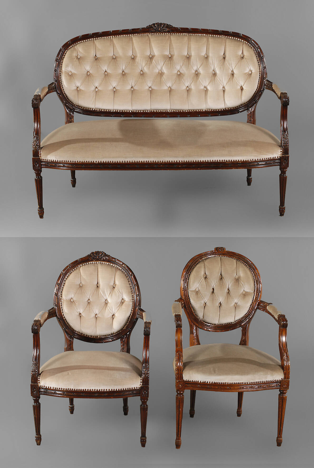 Klassizistisches Salonmöbel