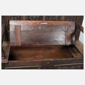 Truhenbank im Renaissancestil