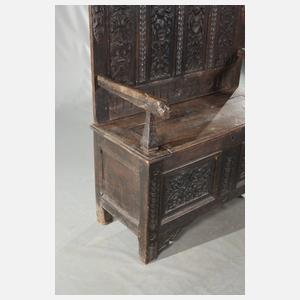 Truhenbank im Renaissancestil