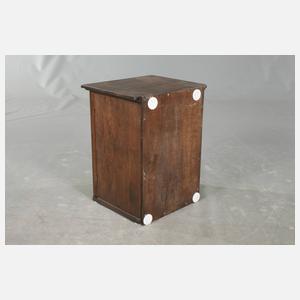 Schränkchen für Rauchutensilien